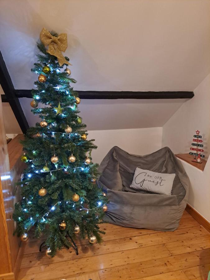 Ferienwohnung Harbour Loft! Newly Refurbished 3 Bed Flat! Burry Port Exterior foto